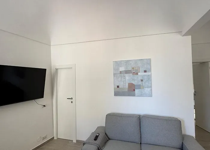 Casa Nostra ואסטו